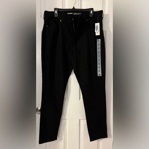 NWT Old Navy 16L black skinny jeans